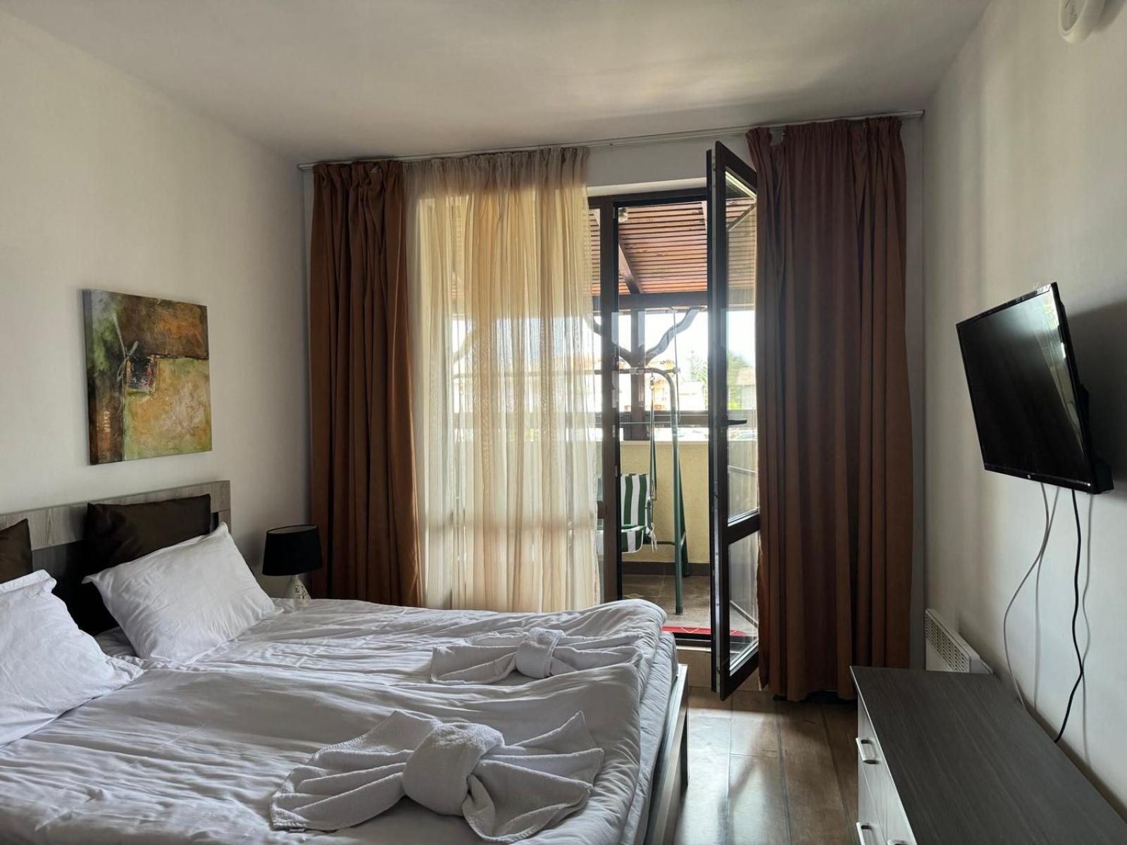 Alpine Lodge Bansko Apartments Exterior photo